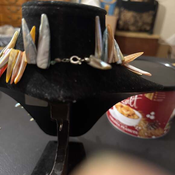 Vtg Dyed Shell Abalone/MOP  Multicolor Spiked Necklace - Picture 2 of 4